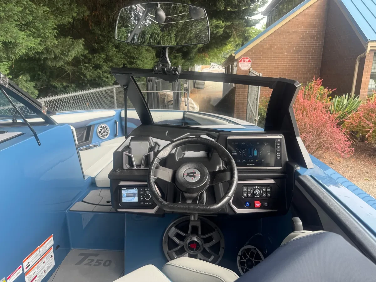 2022 Axis T250**Saltwater LT4!**