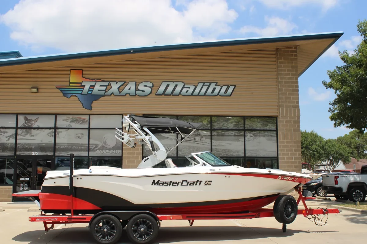 2017 Mastercraft XT23