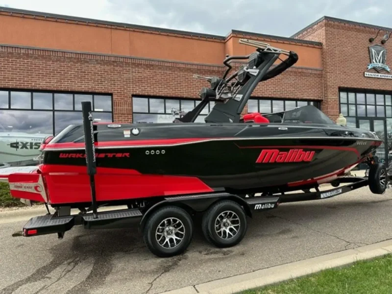 2022 Malibu Boats Wakesetter 23 LSV for sale in Excelsior, Minnesota