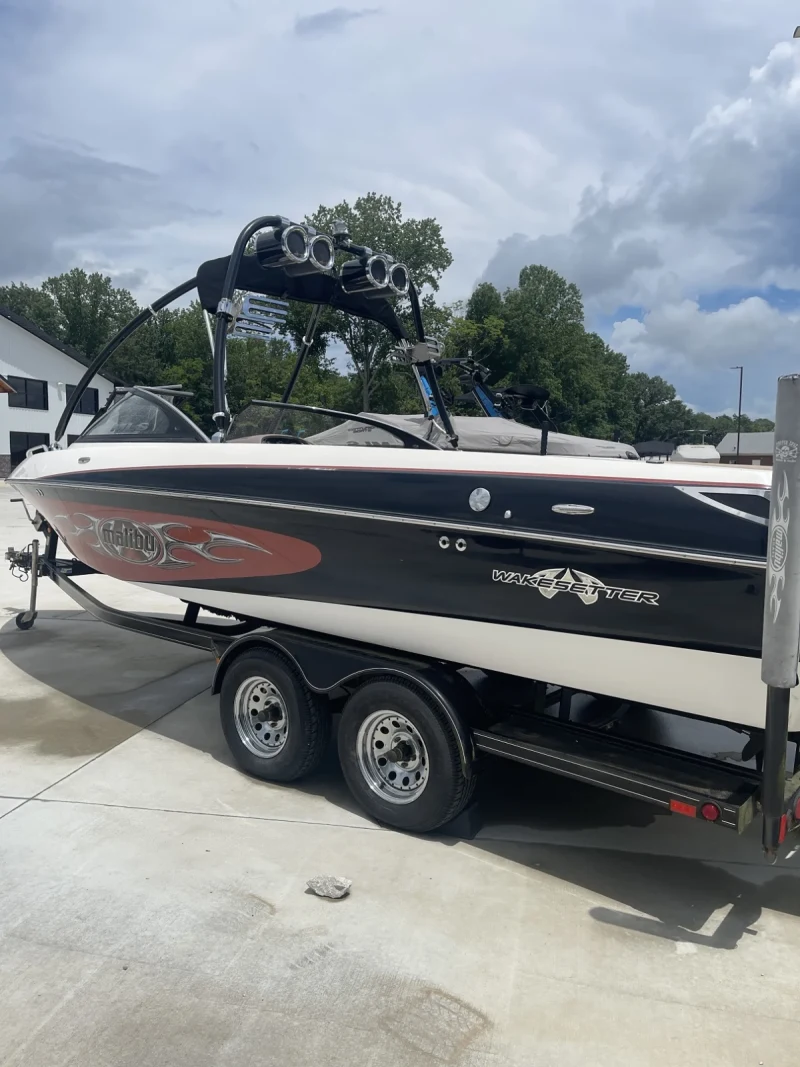 2004 Malibu Boats Wakesetter 23 LSV for sale in winchester, Tennessee
