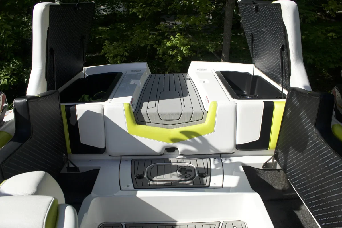 2018 Super Air Nautique 210