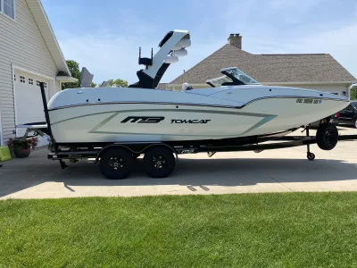 2022 F22 Tomcat Alpha MB Sports Boats for sale in Portland Michigan