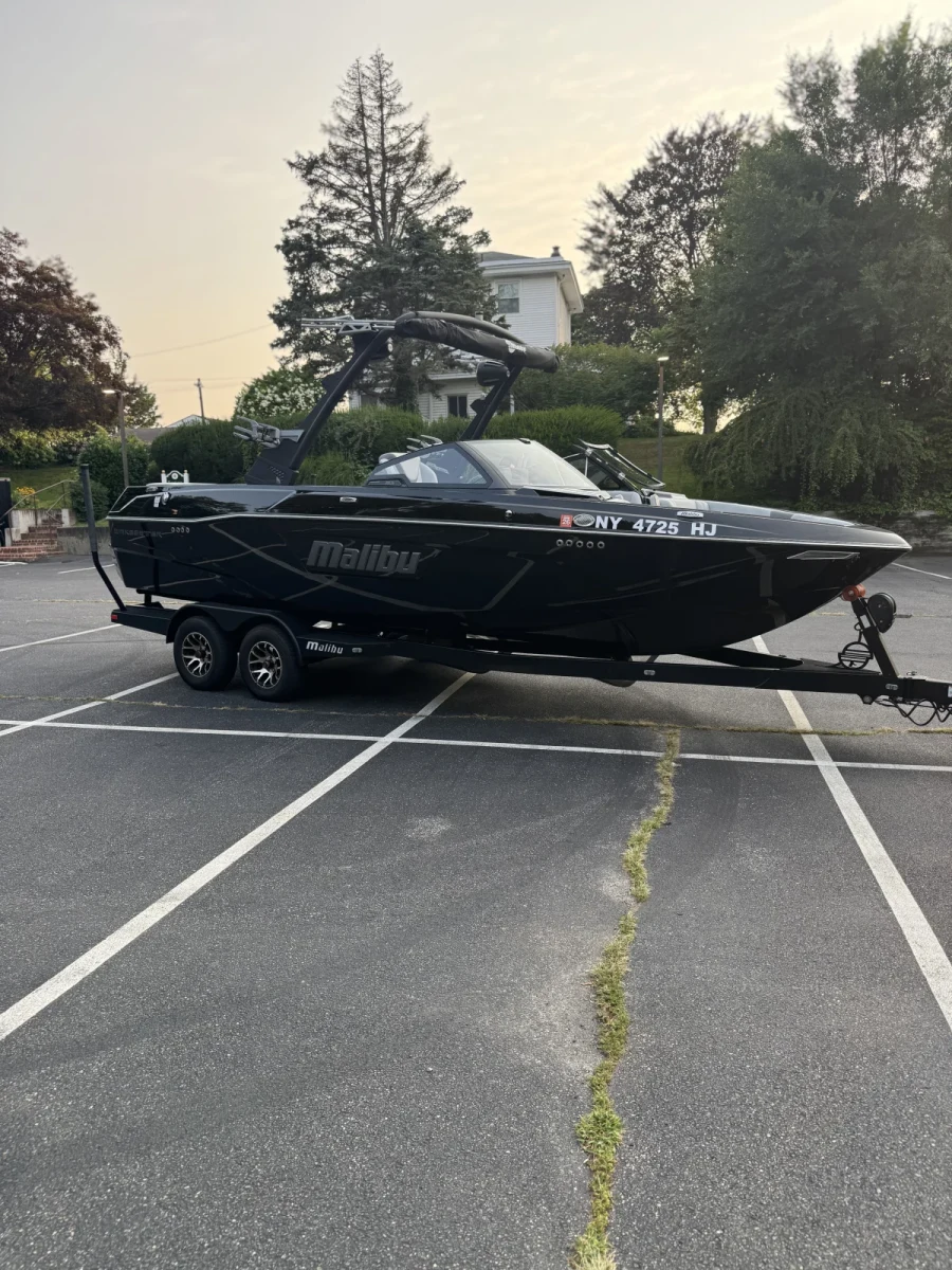 2023-malibu-wakesetter-23-lsv-107847-image7.webp