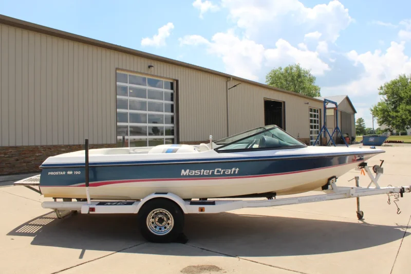 1992 Prostar 190 Mastercraft Boats for sale in Farmer City Illinois