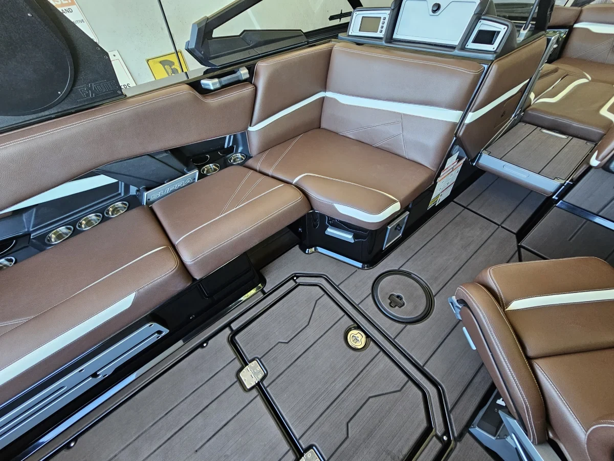 2023 Supra SL450 - Loaded and only 150 hours!!!!!!!!!!