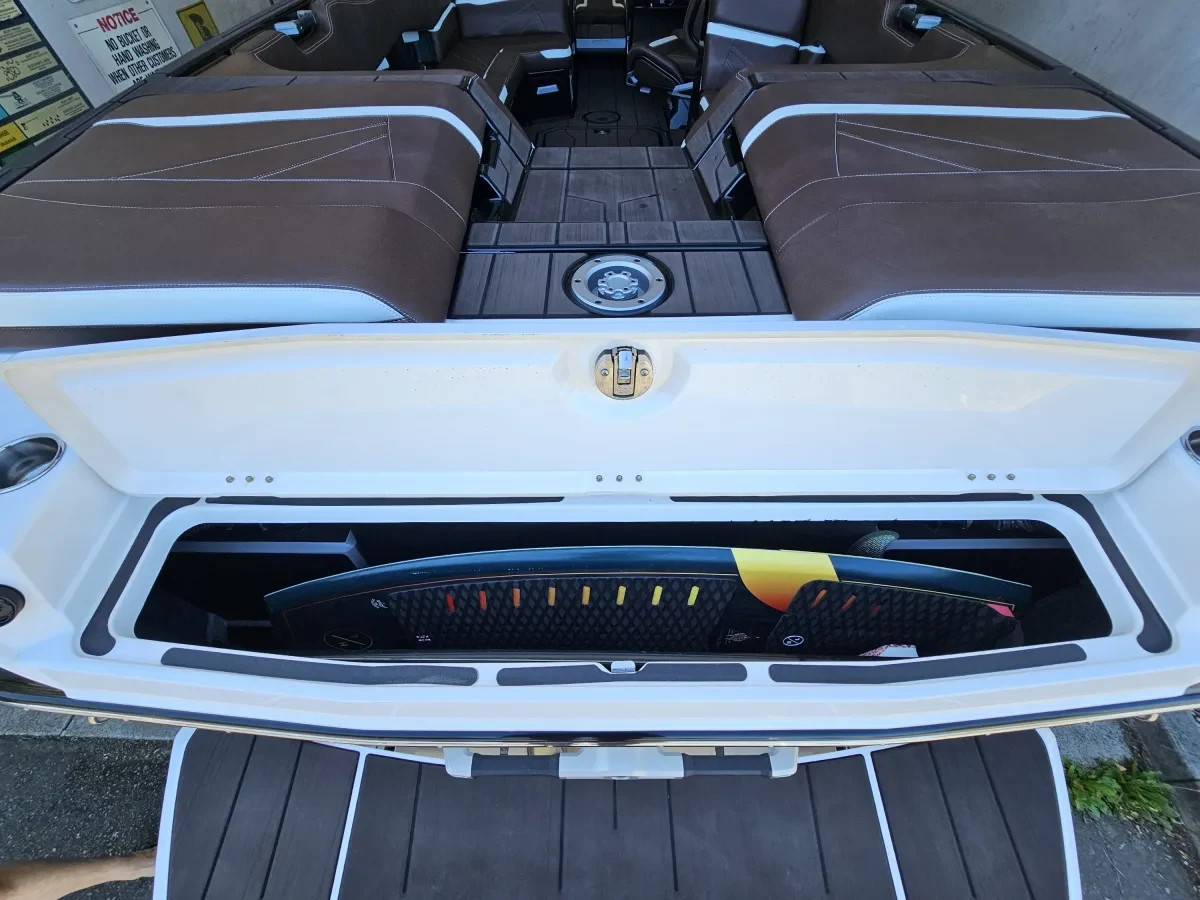 2023 Supra SL450 - Loaded and only 150 hours!!!!!!!!!!