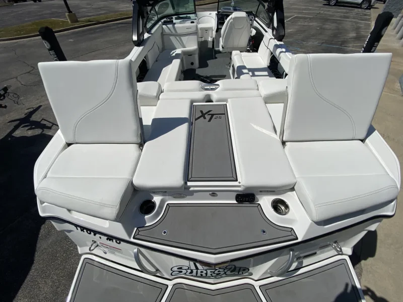 2022 Mastercraft Boats XT25 for sale in LAKE OZARK, Missouri