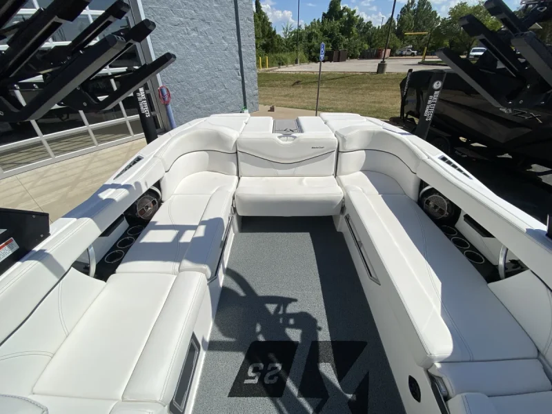 2022 Mastercraft Boats XT25 for sale in LAKE OZARK, Missouri