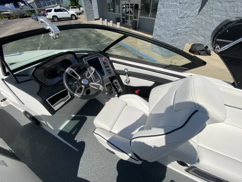 2022 Mastercraft Boats XT25 for sale in LAKE OZARK, Missouri