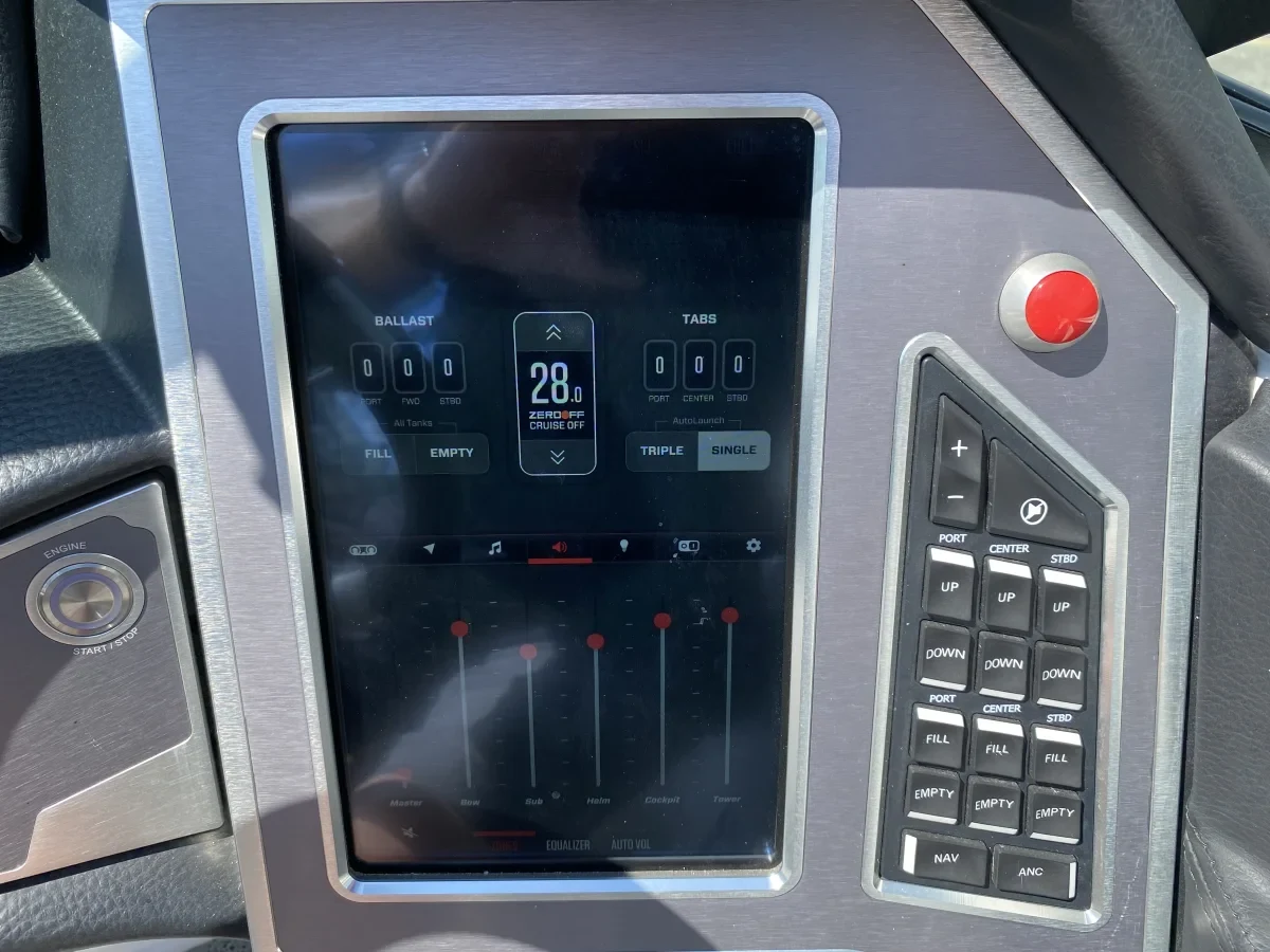 2022 MasterCraft XT25