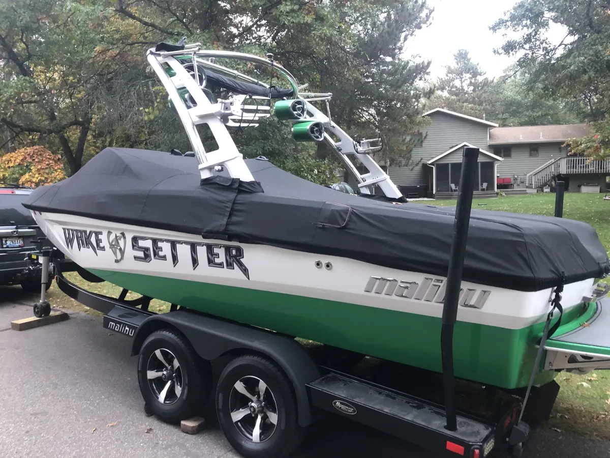 2012 Wakesetter VLX Malibu Boats for sale in Brainerd Minnesota