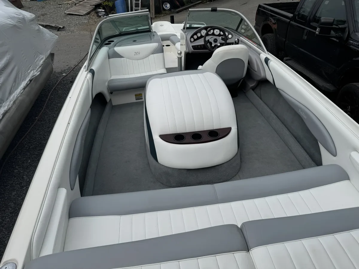 2002 Mastercraft Prostar 209
