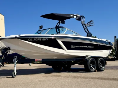 2017 Nautique GS22 - Low Hours - MINT - FLAWLESS