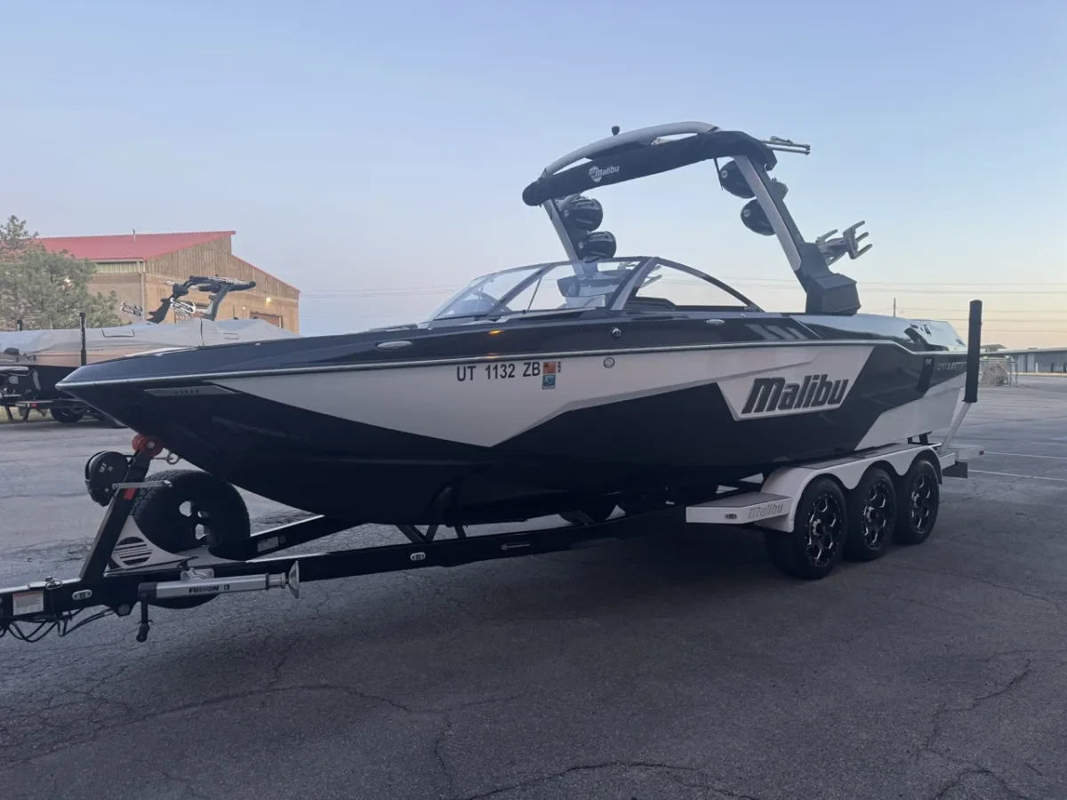 2019 Malibu Boats Wakesetter 25 LSV for sale in LIndon, Utah