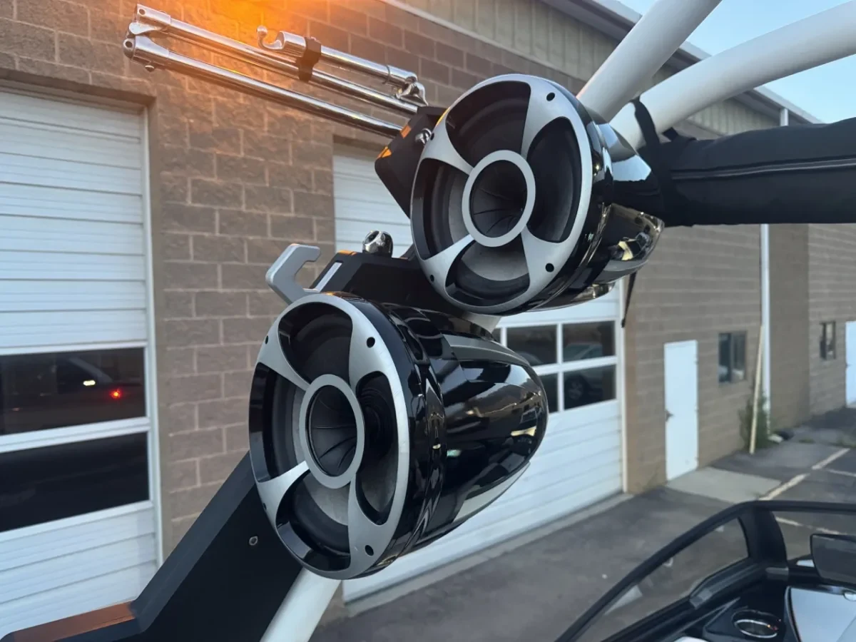 2019 Malibu Boats Wakesetter 25 LSV for sale in LIndon, Utah