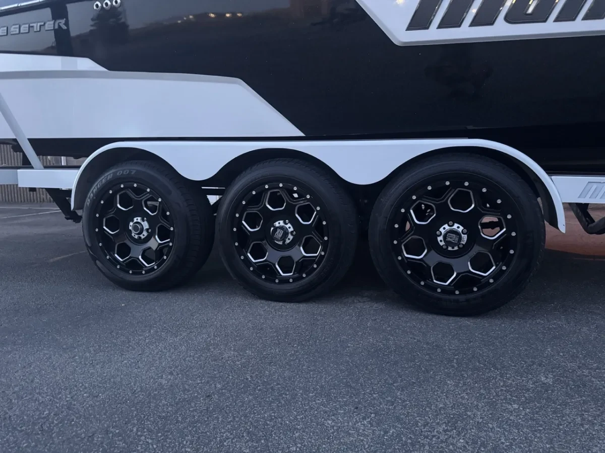 2019 Malibu Boats Wakesetter 25 LSV for sale in LIndon, Utah