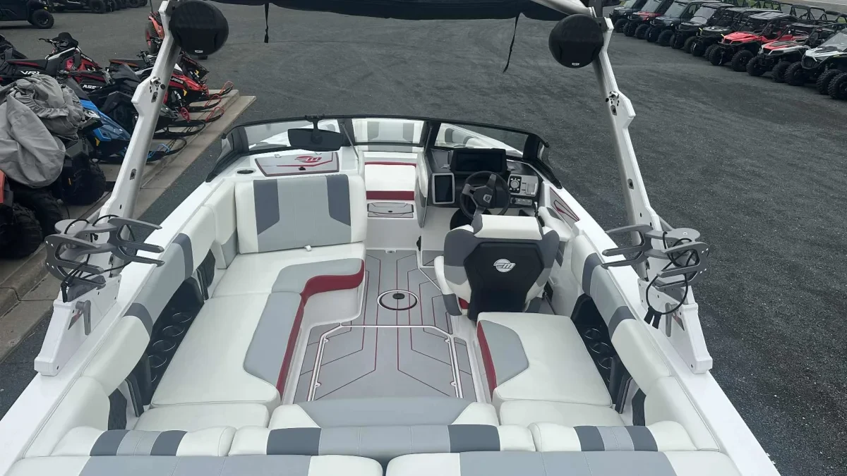 2023 21 LX Malibu Boats for sale in Clear Lake  Wisconsin