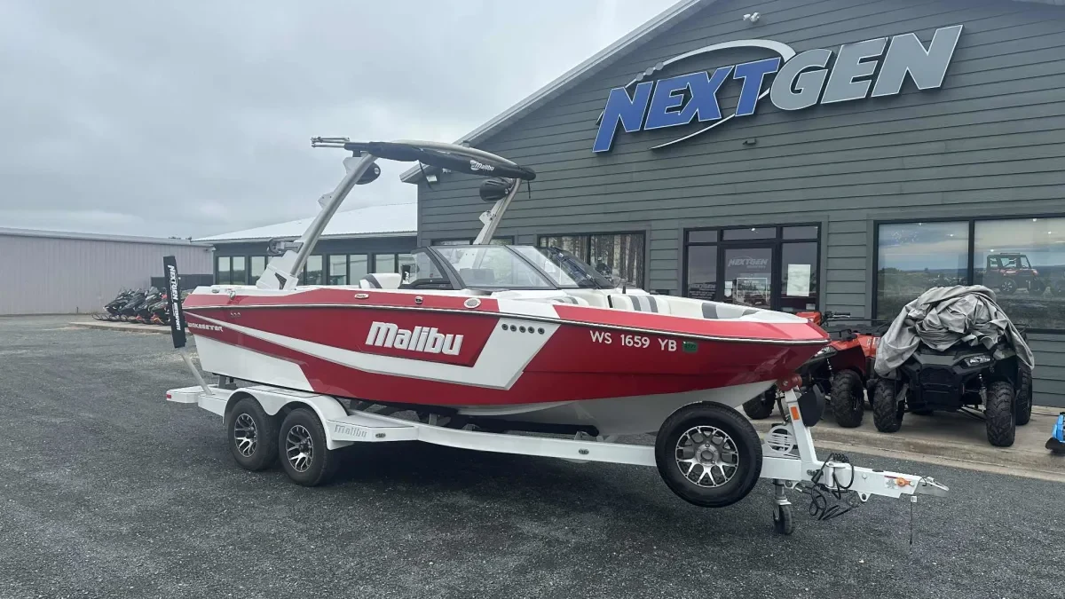 2023 21 LX Malibu Boats for sale in Clear Lake  Wisconsin