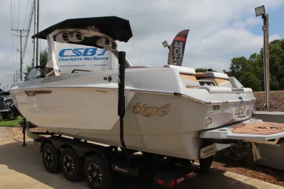 2024 Ultre 25ZX Tige Boats for sale in Mooresville North Carolina