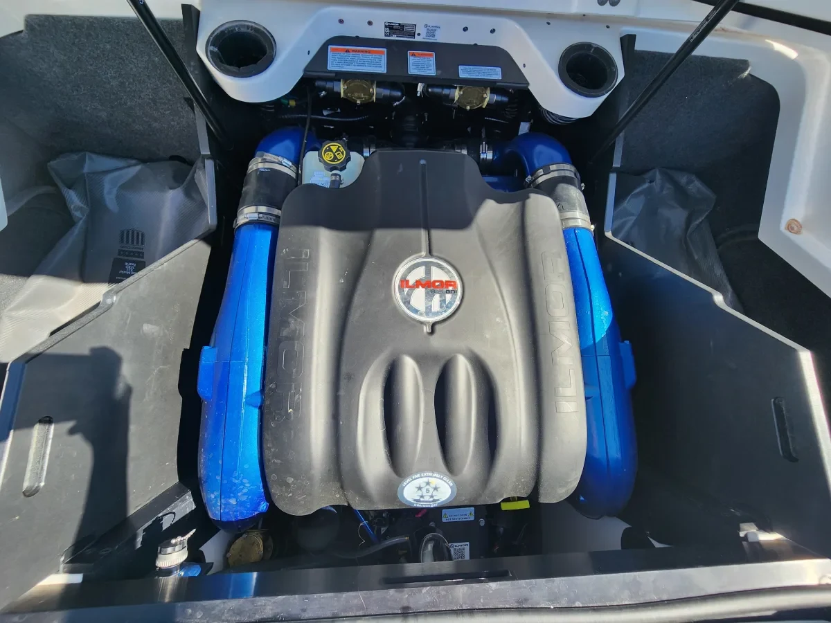 2023 MasterCraft X22