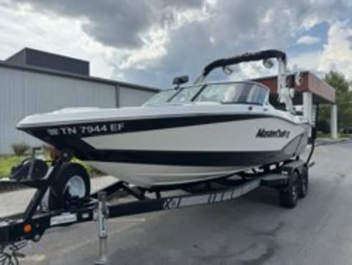 2014 MasterCraft X10