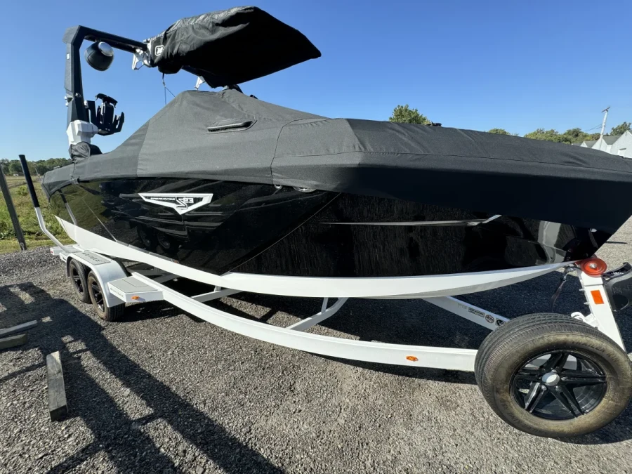 2022-nautique-s23-108602-image3.webp