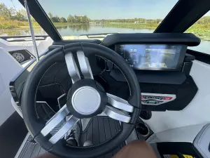 2022-nautique-s23-108602-image7.webp