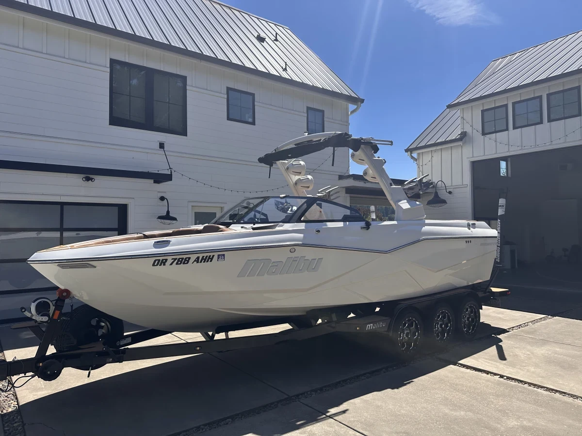 2022 Wakesetter 25 LSV Malibu Boats for sale in Happy Valley Oregon