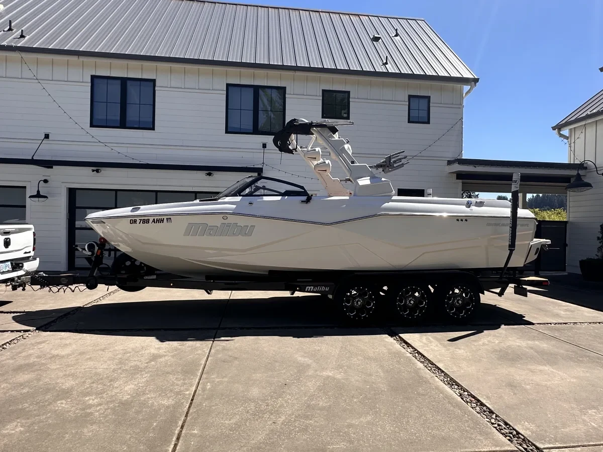 2022 Wakesetter 25 LSV Malibu Boats for sale in Happy Valley Oregon