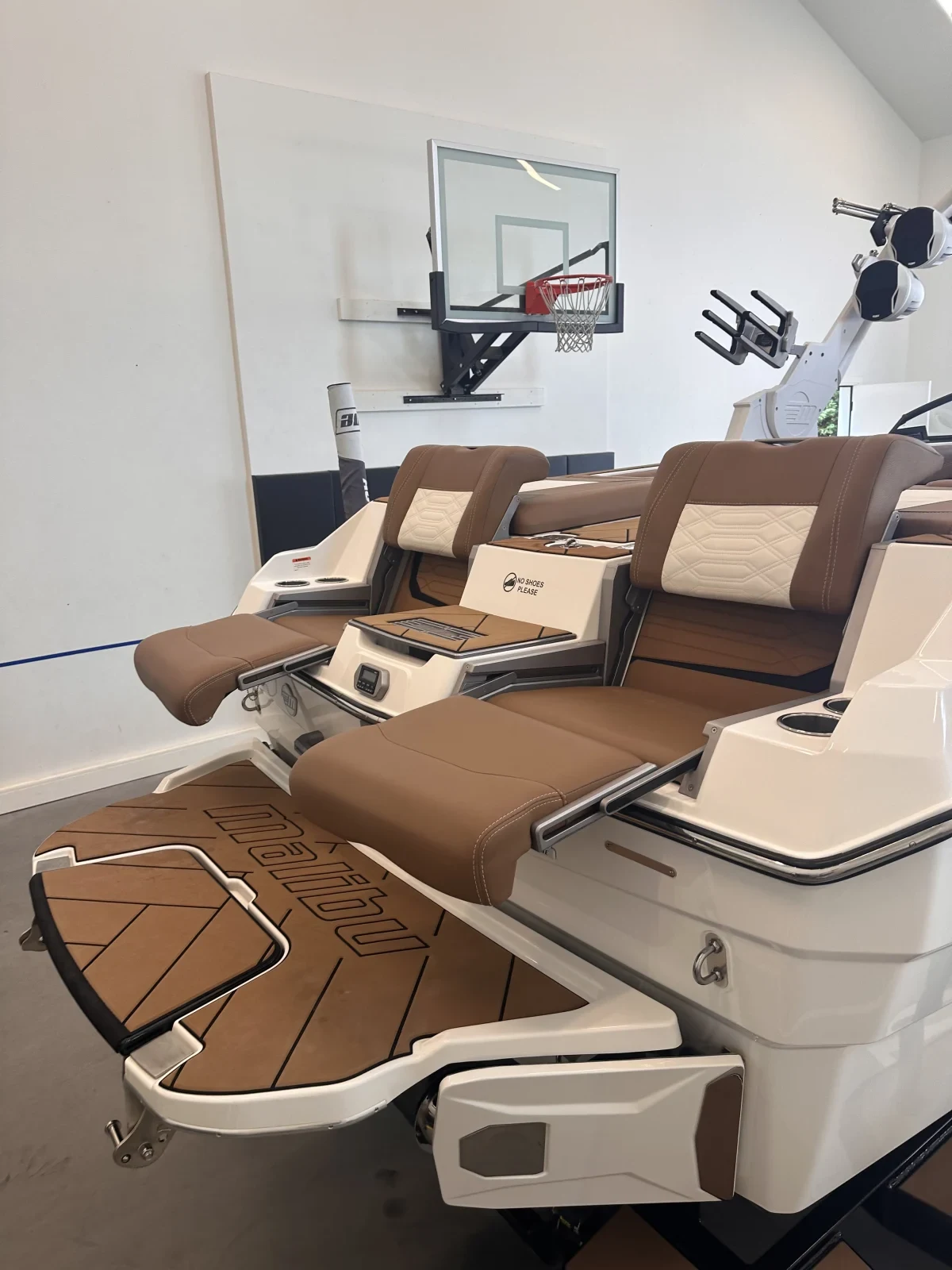 2022 Wakesetter 25 LSV Malibu Boats for sale in Happy Valley Oregon