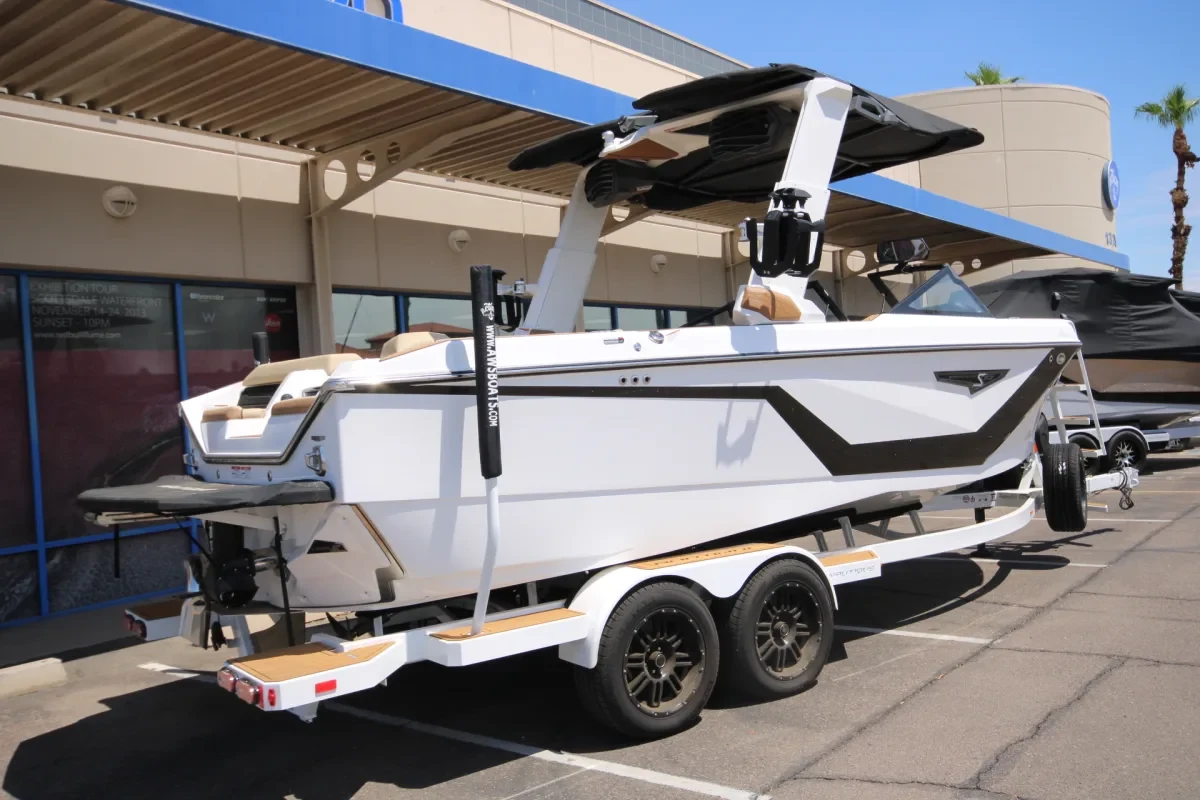 2025 Super Air Nautique S23