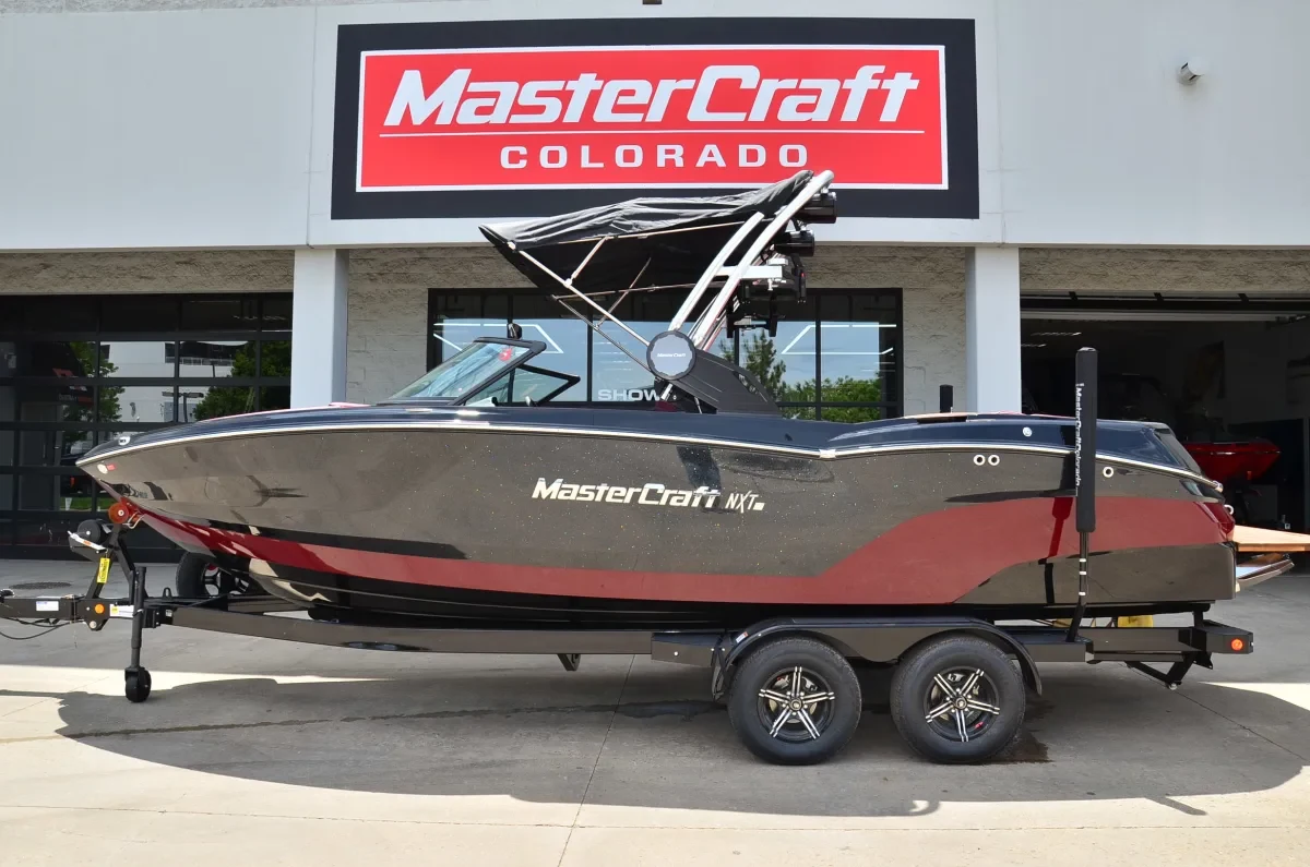 2023 MasterCraft NXT23