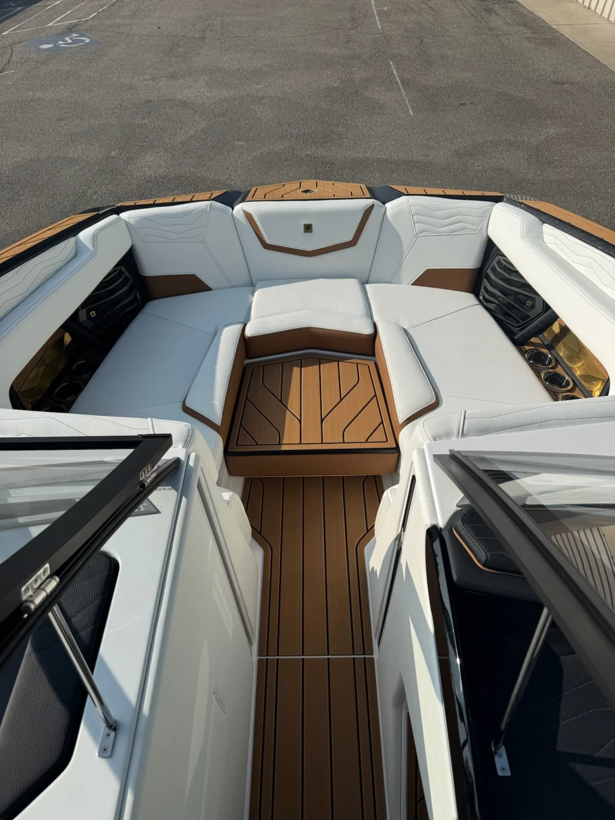 2025 Super Air Nautique G23 Centennial Edition 