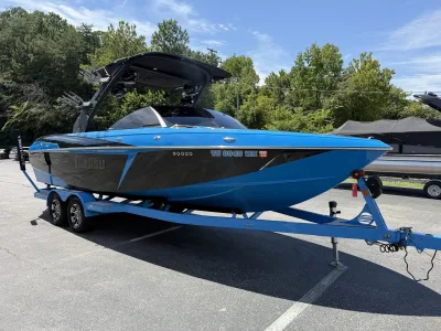 2017 Wakesetter 25 LSV Malibu Boats for sale in Chattanooga Tennessee
