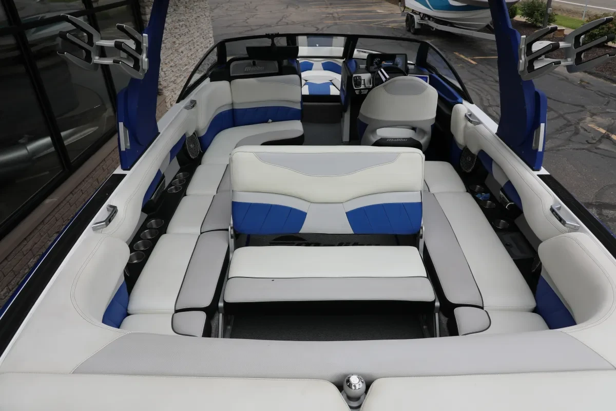 2016 Wakesetter 25 LSV Malibu Boats for sale in Highland Michigan