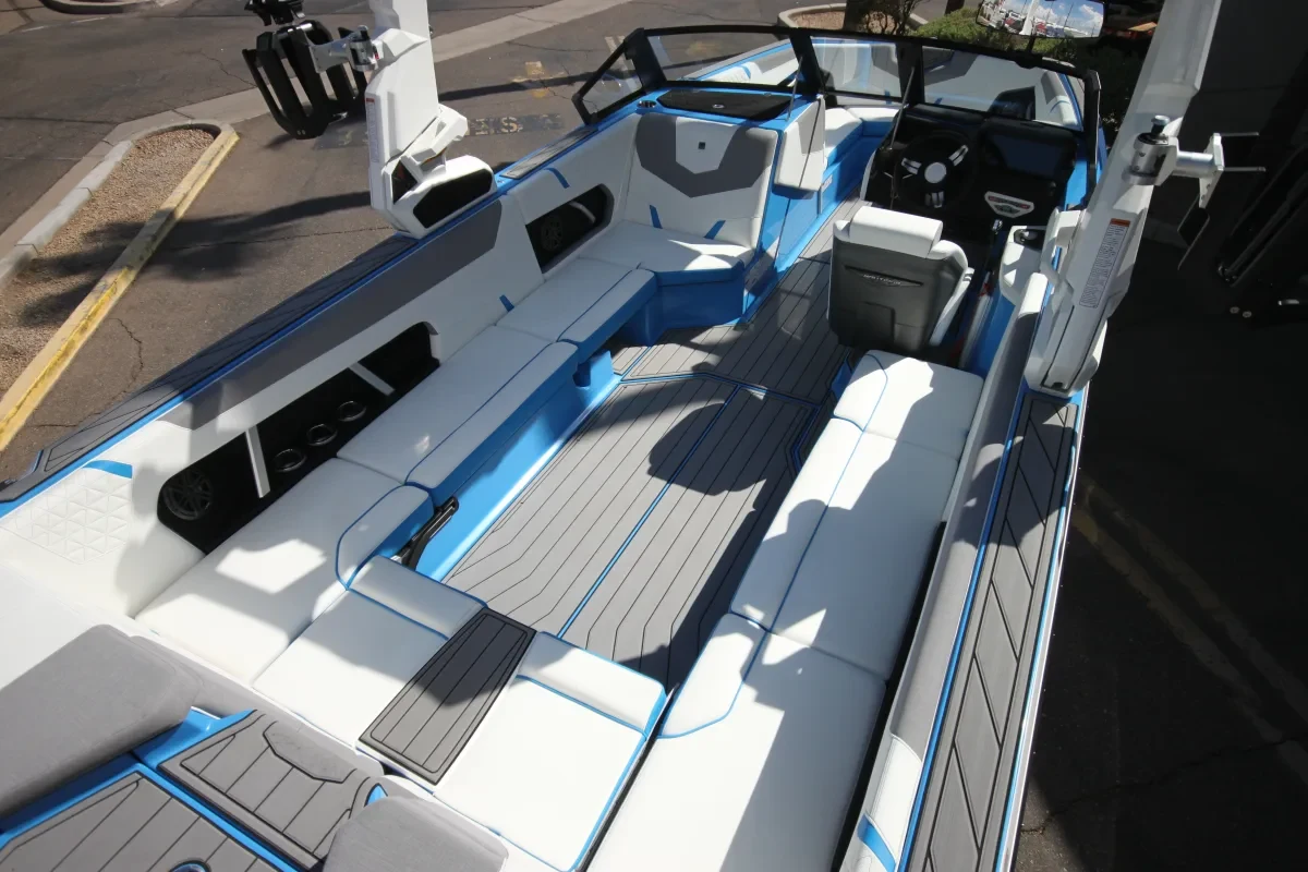 2024 Super Air Nautique GS24 
