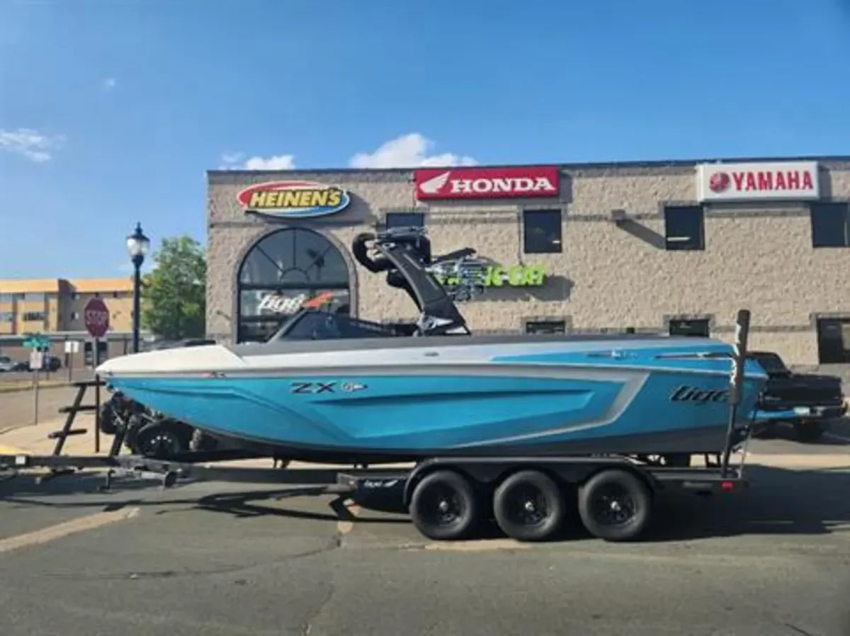 2022 ZX5 / 25ZX Tige Boats for sale in Osseo Minnesota