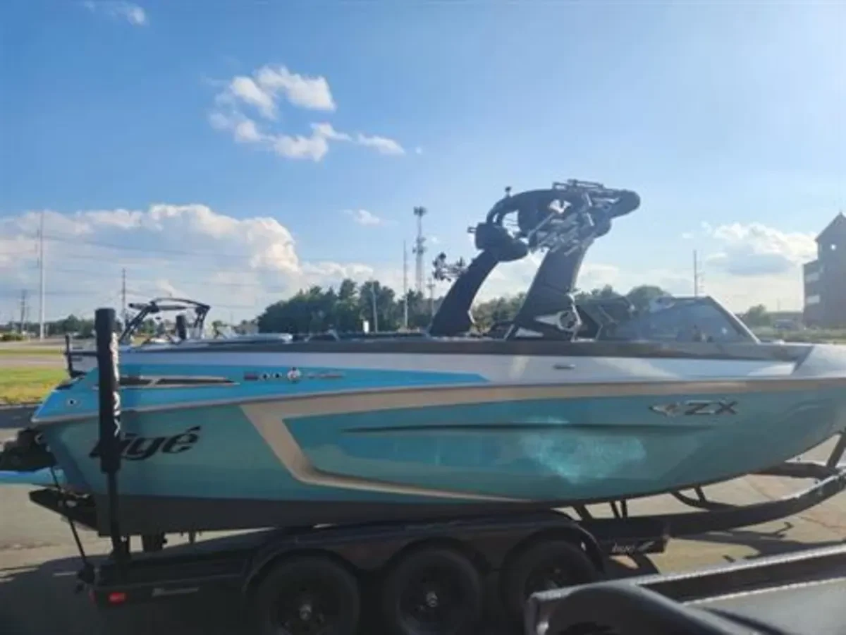 2022 ZX5 / 25ZX Tige Boats for sale in Osseo Minnesota