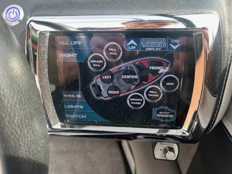 2012 Wakesetter VLX Malibu Boats for sale in Baxter Minnesota