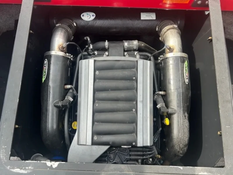 2012 Wakesetter VLX Malibu Boats for sale in Baxter Minnesota