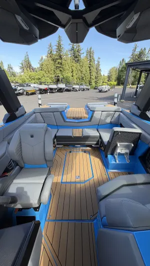 2025-nautique-g21-106847-image4.webp