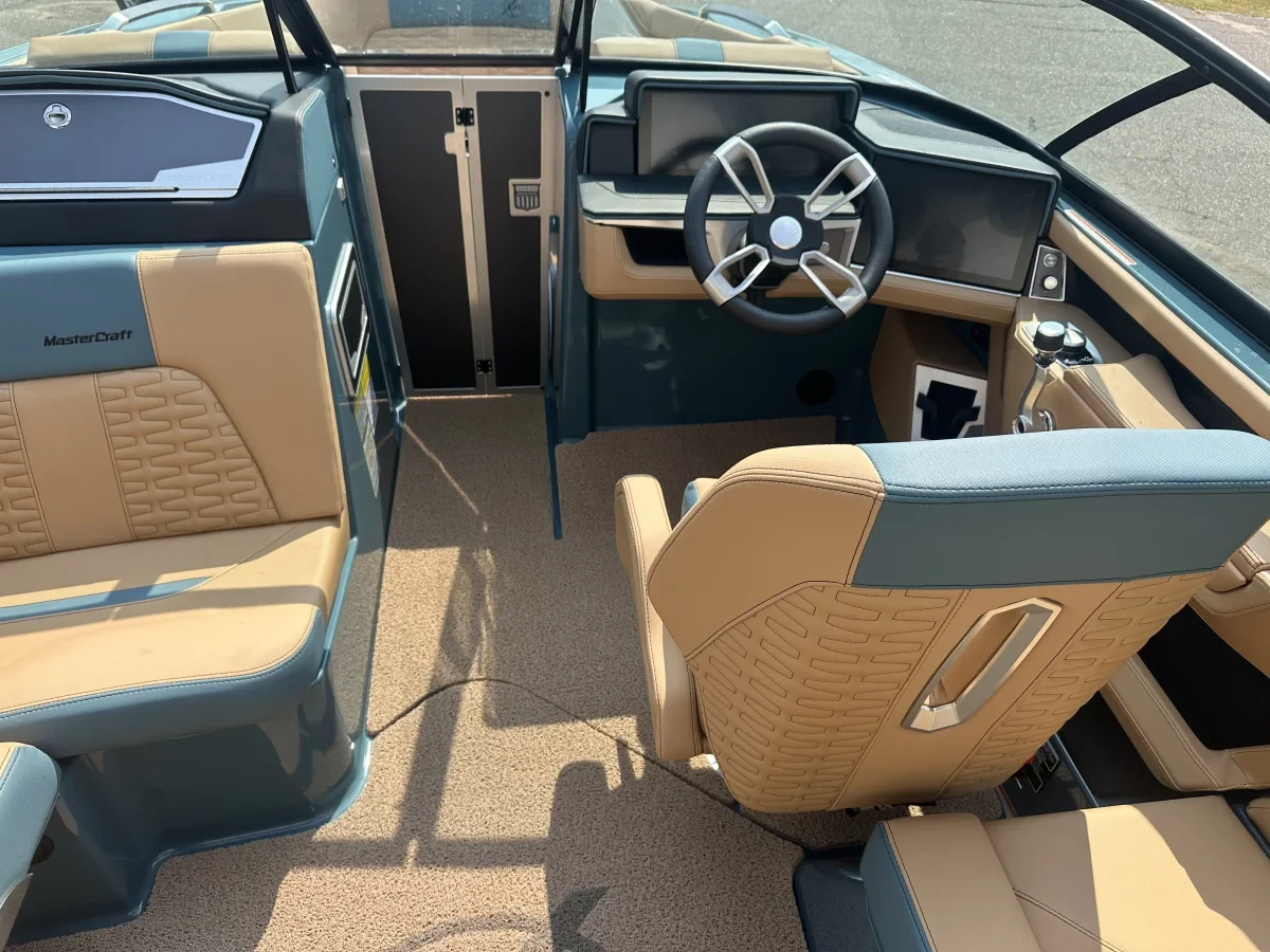 2025 Mastercraft X24 with 41 Hours