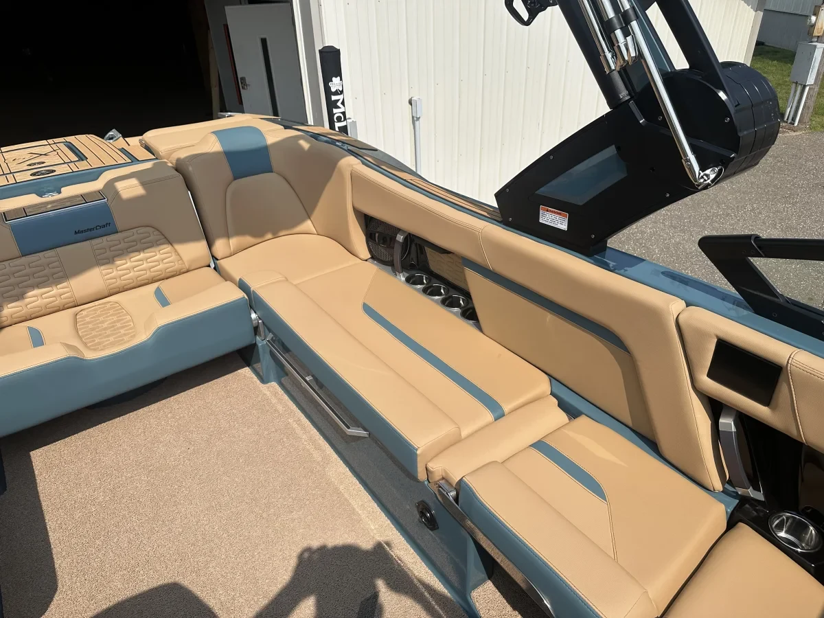 2025 Mastercraft X24 with 41 Hours