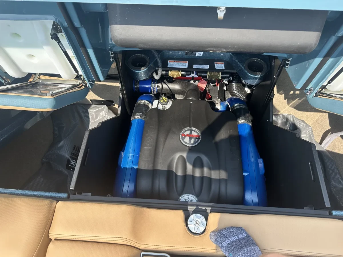 2025 Mastercraft X24 with 41 Hours