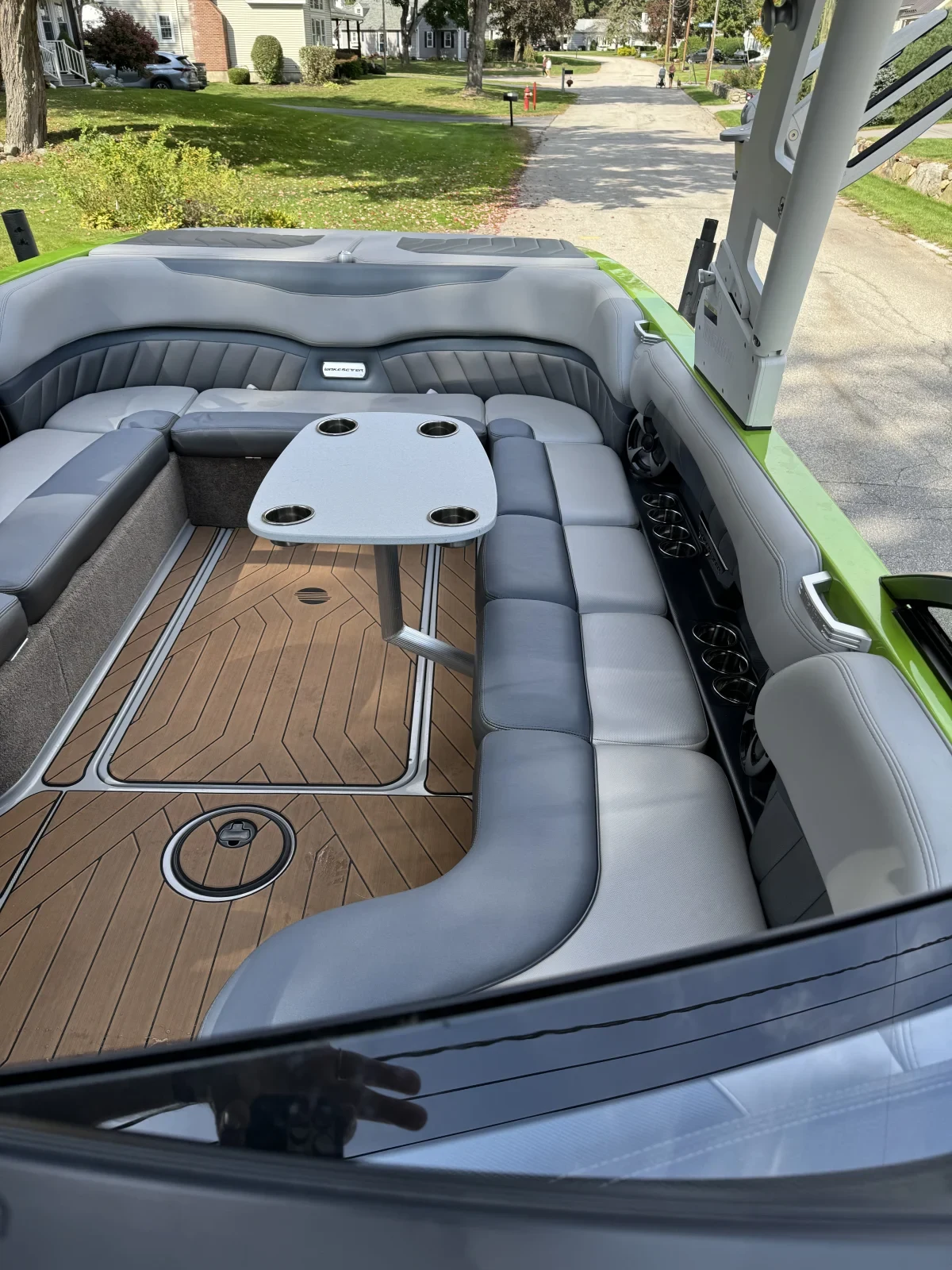 2018 Malibu Wakesetter 25LSV