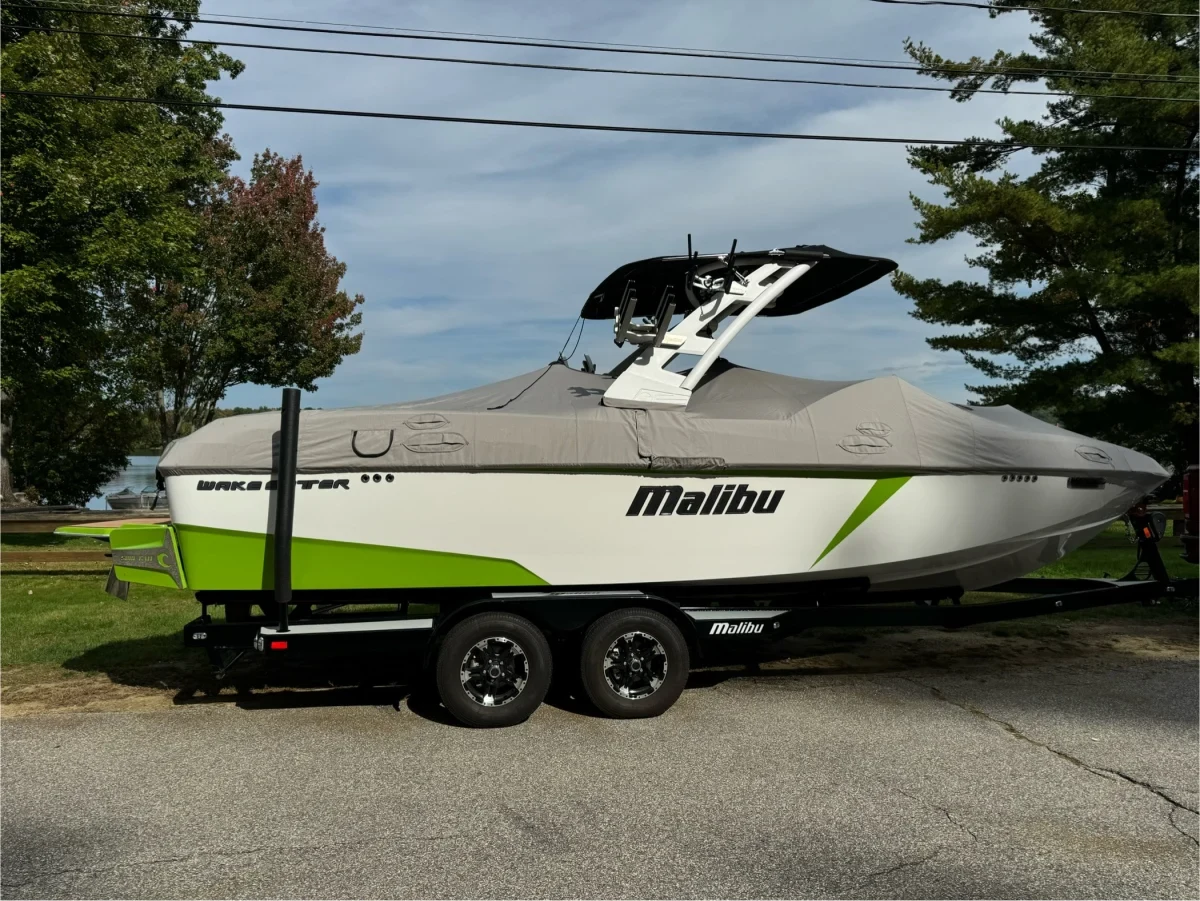2018 Malibu Wakesetter 25LSV