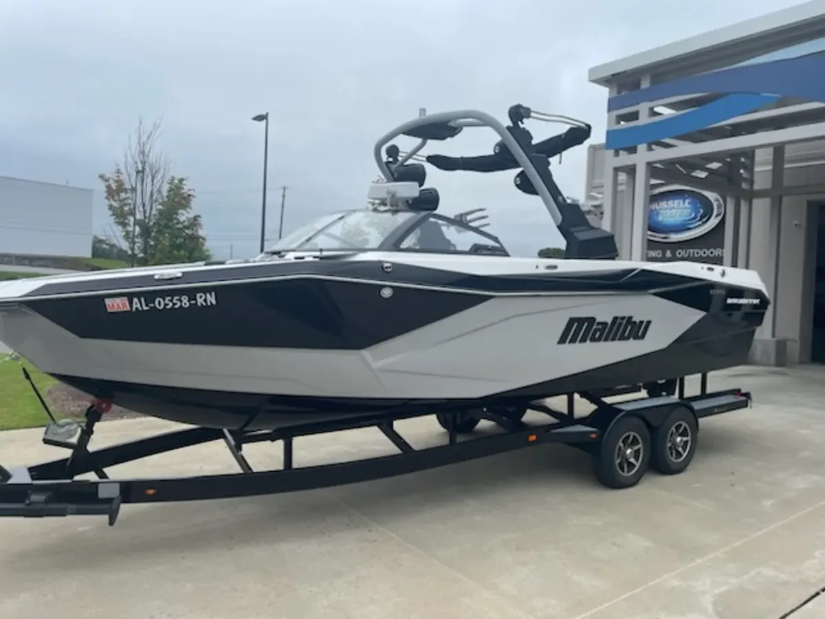 2023 MALIBU 26LSV