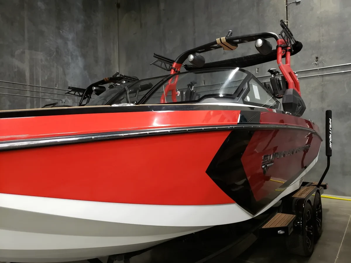 2019 Nautique G23