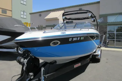 2004 Sunscape 25 LSV Malibu Boats for sale in Rancho Cordova California