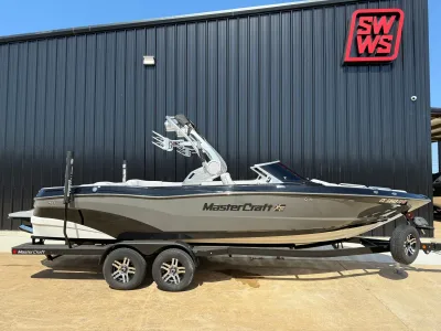 2020 Mastercraft Boats XT25 for sale in Graford, Texas